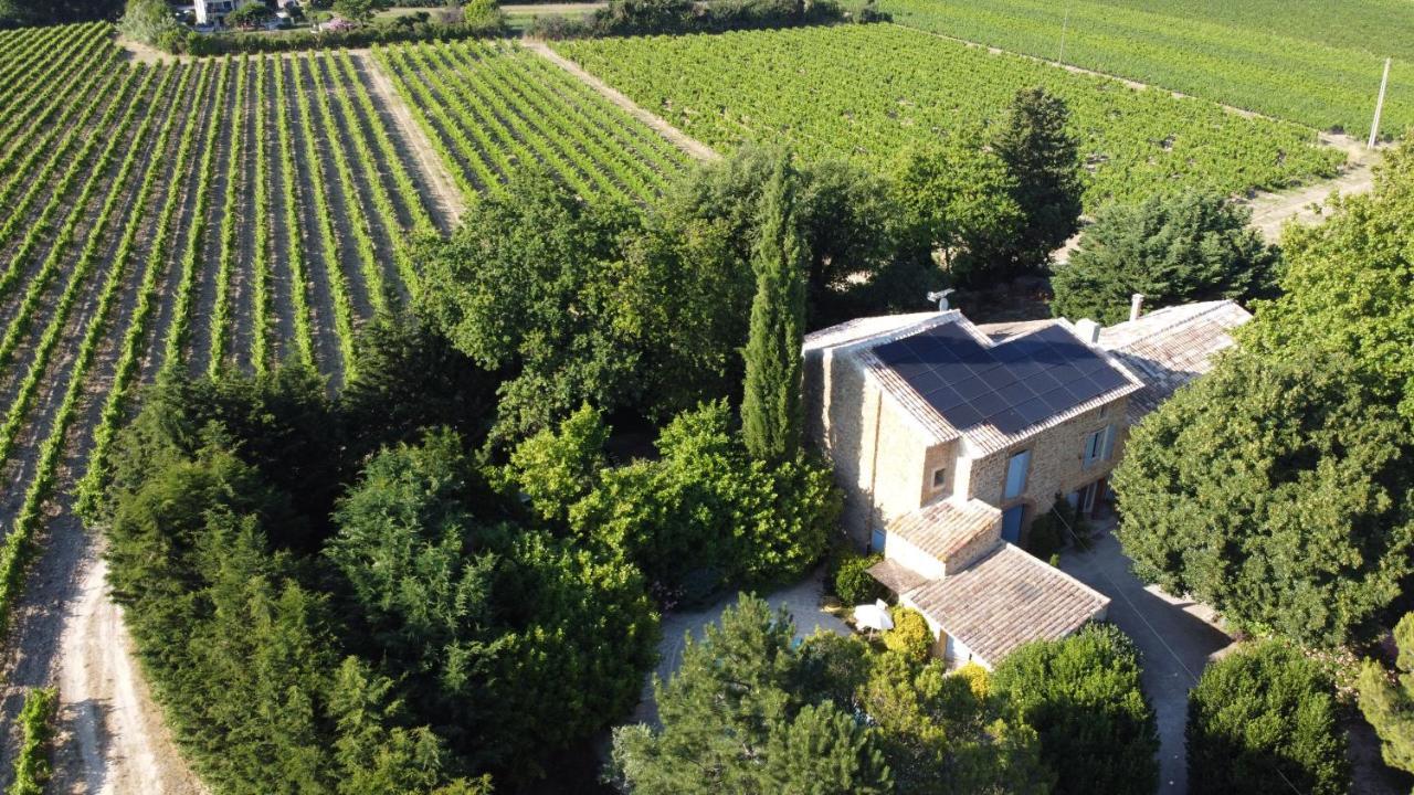 Mas Du Clos De L'Escarrat Jonquieres  外观 照片