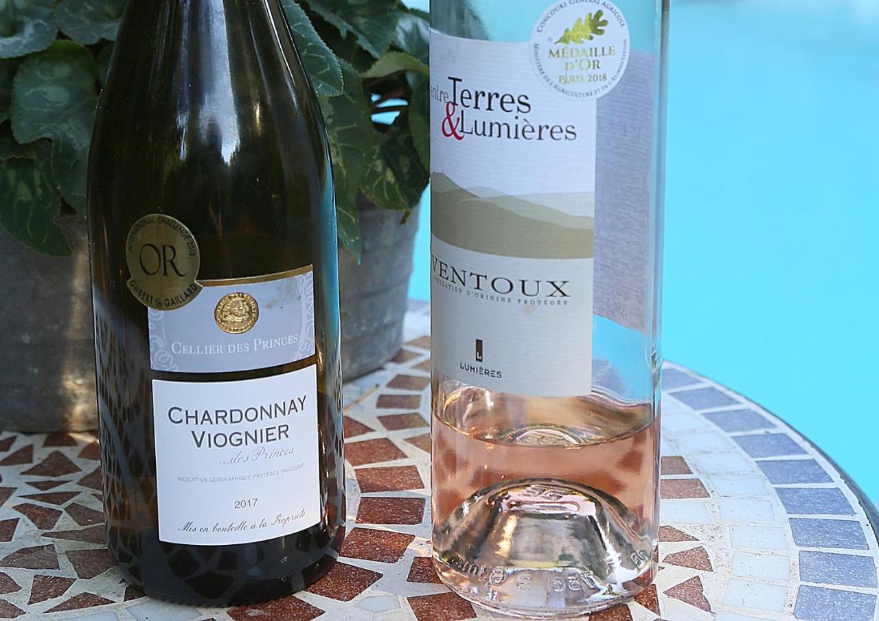 Mas Du Clos De L'Escarrat Jonquieres  外观 照片